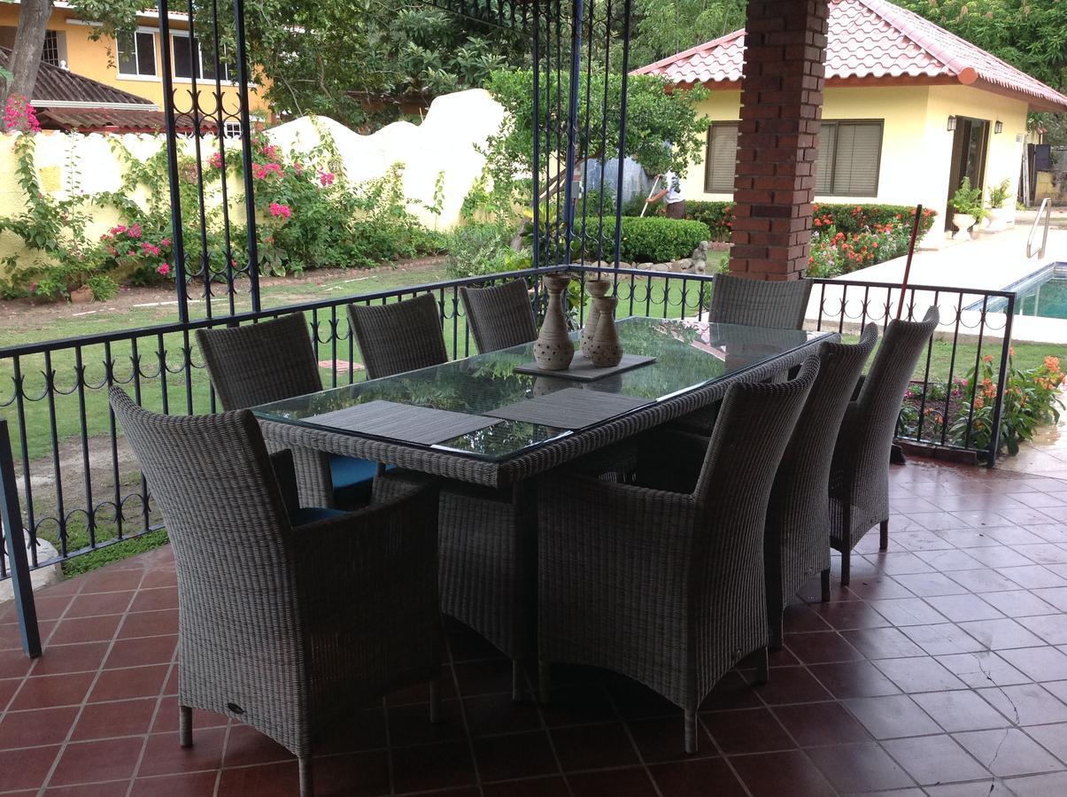 Casa De Los Suenos B&B Coronado Panama Плайя-Коронадо Экстерьер фото